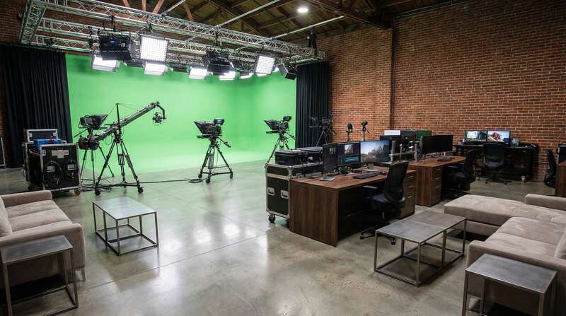 日本三级创作中心